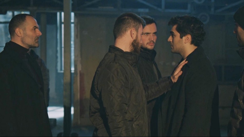 Seyrán y Ferit - Temporada 3 | Capítulo 48 (Parte 1): Ferit tiene un cara a cara con la muerte