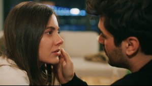 Suna y Ferit traicionan a su parejas y se besan apasionadamente en Seyrán y Ferit