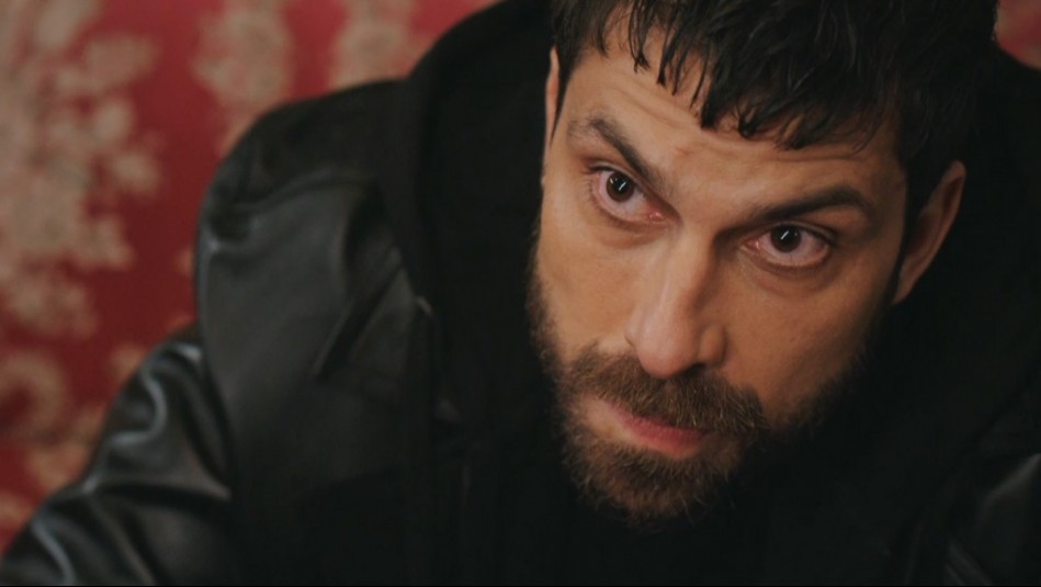 Seyrán y Ferit - Temporada 3 | Capítulo 53 (Parte 1): Karam aparece en escena