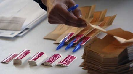 Servel entrega nómina definitiva de vocales de mesa: Revisa acá si fuiste seleccionado en reemplazo