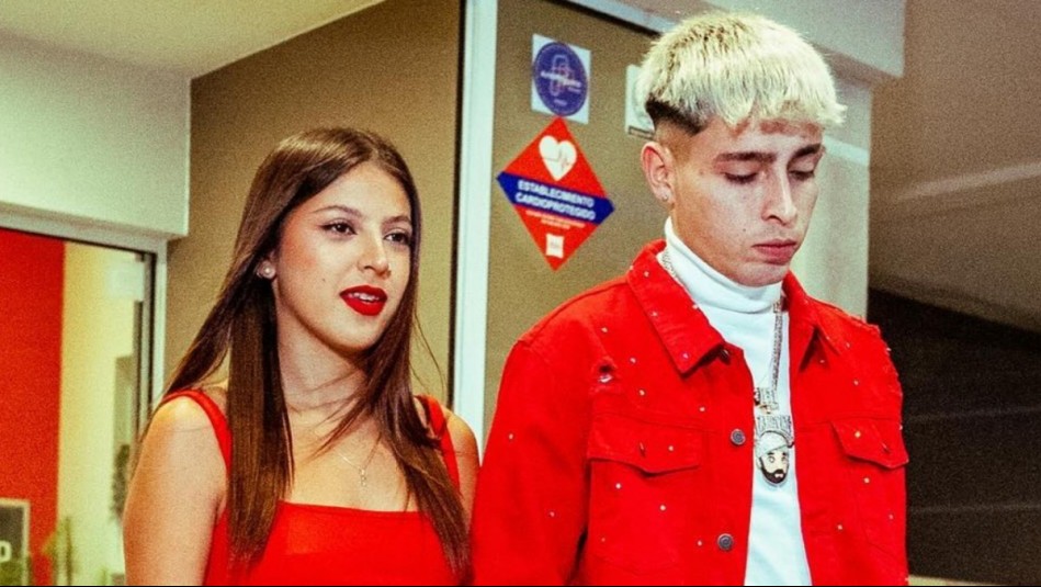 'Somos tres': Ignacia Antonia y Ak4:20 sorprenden al anunciar que se convertirán en padres