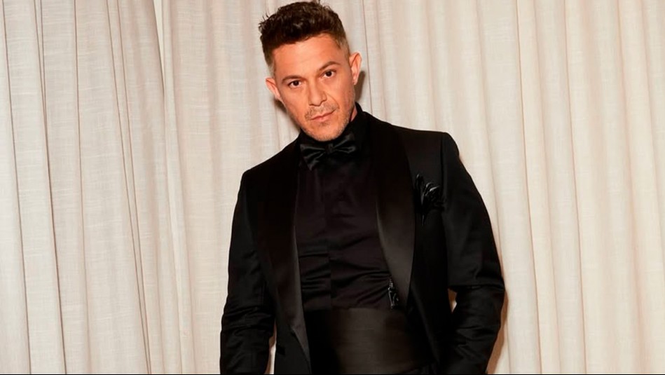 'Te deseo encuentres la felicidad': La contundente respuesta de Alejandro Sanz a fanática que lo interpeló