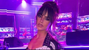 Emilia Dides eligió la elegancia del vestido negro con pedrería y transparencia para animar Miss Universo Perú