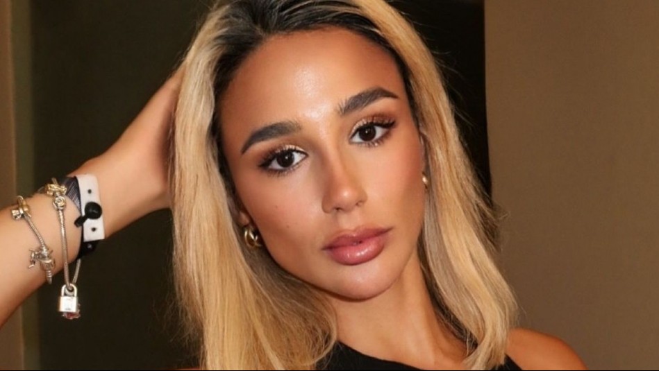 ¿Qué ropa elegir para una cita romántica? 'La Guarén' propone un vestido columna con súper escote