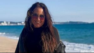 Sigue los consejos de Pamela Leiva y personaliza tus prendas: Así decora su enterito rojo antes de un show