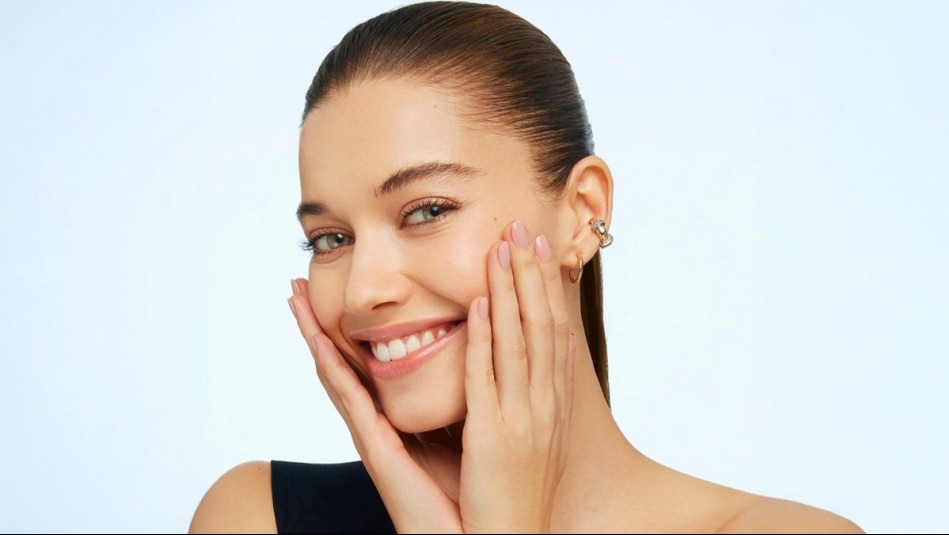 ¿Procedimiento estético? Medio turco apunta a presunto cambio en el rostro de Afra Saracoglu