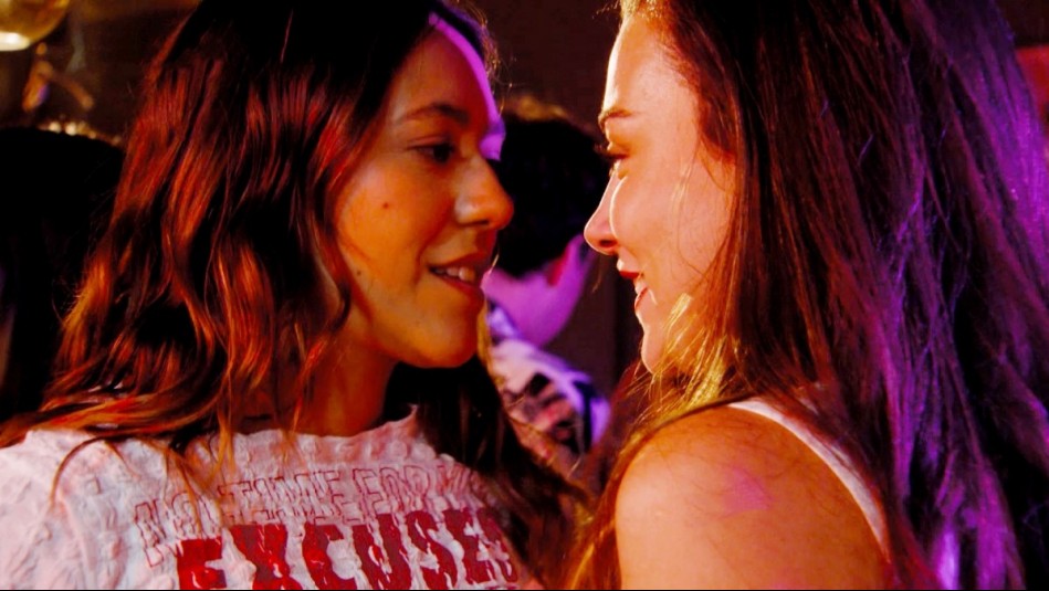 Una historia de amor en 7 hitos: Así se desarrolló la relación de Karina e Ignacia en El Jardín de Olivia