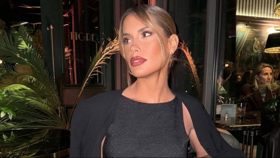 La tendencia del dorado: Gala Caldirola modela su traje de baño durante sus vacaciones en Cancún