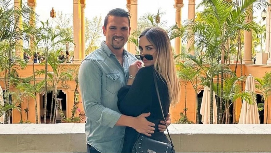 Un beso y un atardecer: La romántica postal de Maura Rivera y Mark González