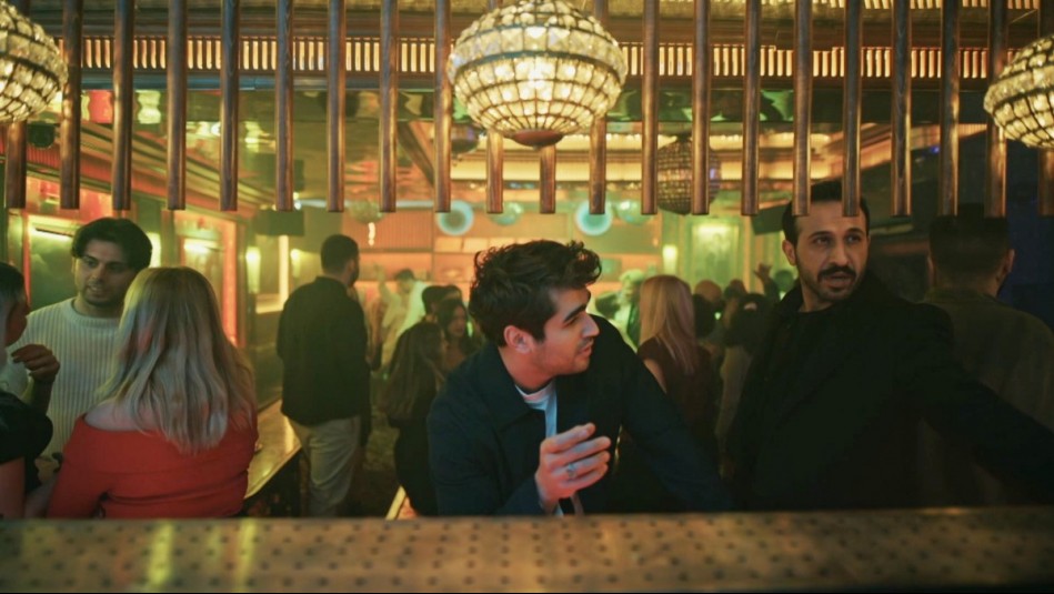 Seyrán y Ferit - Temporada 3 | Capítulo 66 (Parte 1): Una planificada estadía en la cárcel