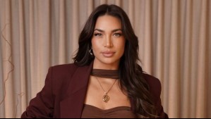 Así de inspirador es el minivestido de Lisandra Silva: Bordado con flores de pedrería