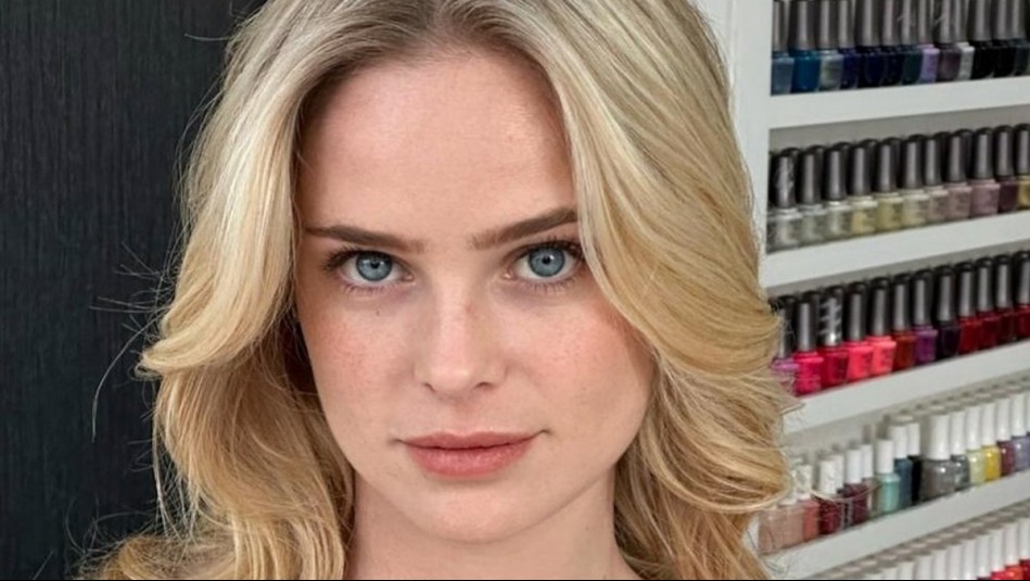 En traje de piloto y cerca de celebridades: Inna Moll ocupa de pasarela el GP de Gran Bretaña de la Fórmula 1