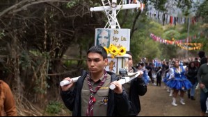Por Nuestras Fiestas - Temporada 2 - Capítulo 5: La Cruz de Mayo de Los Maquis