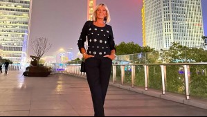 Raquel Argandoña tiene la clave para lucir una falda midi asimétrica con botines de cuero vintage