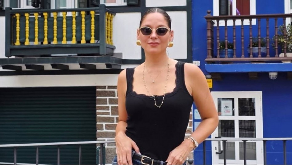 'De vestido largo y nerviosa': El romántico y elegante look de Kel Calderón para cenar en Madrid