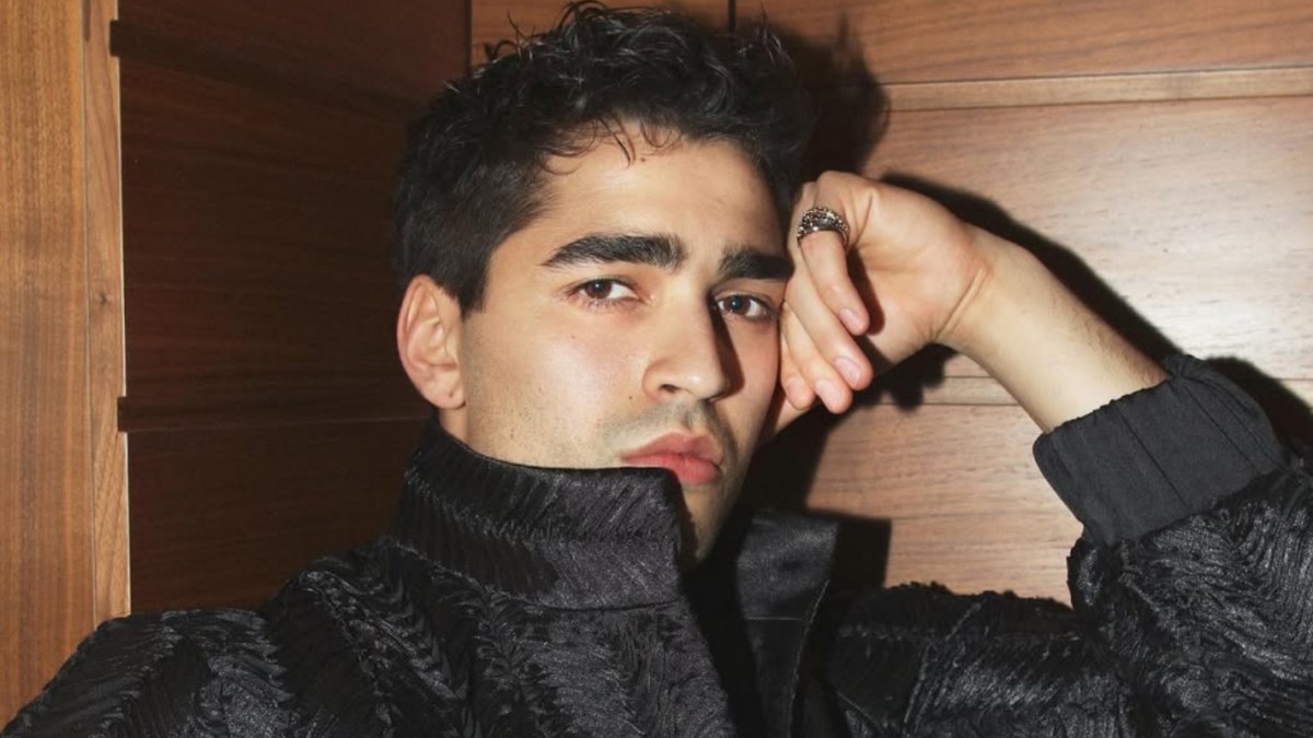 Viendo tenis en Wimbledon y feliz en un bar: Las postales de Mert Ramazan Demir de paseo por Londres - Mega