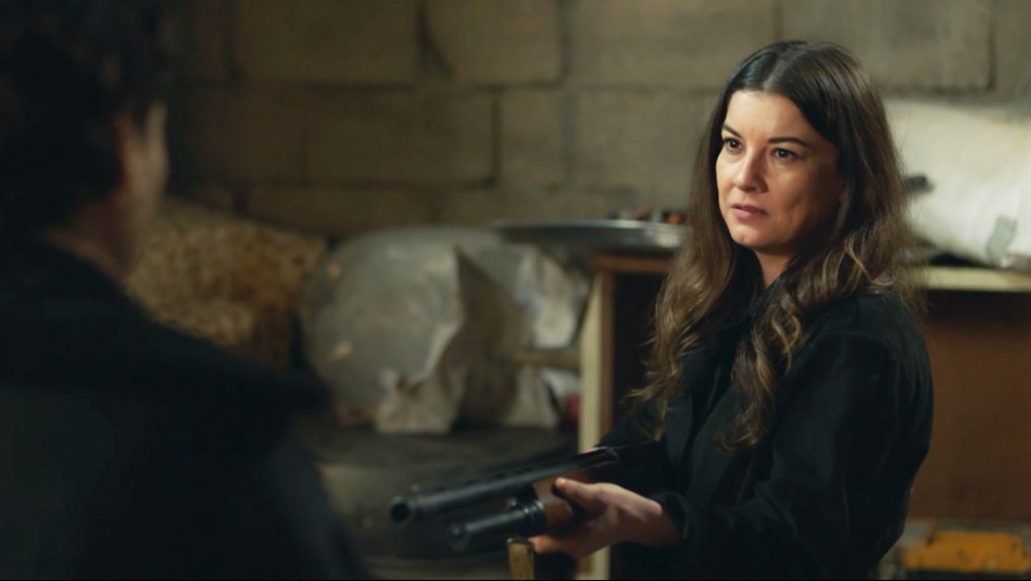Avance extendido de Corazón Herido: Feraye apuntará con un arma a Hande por Yaman