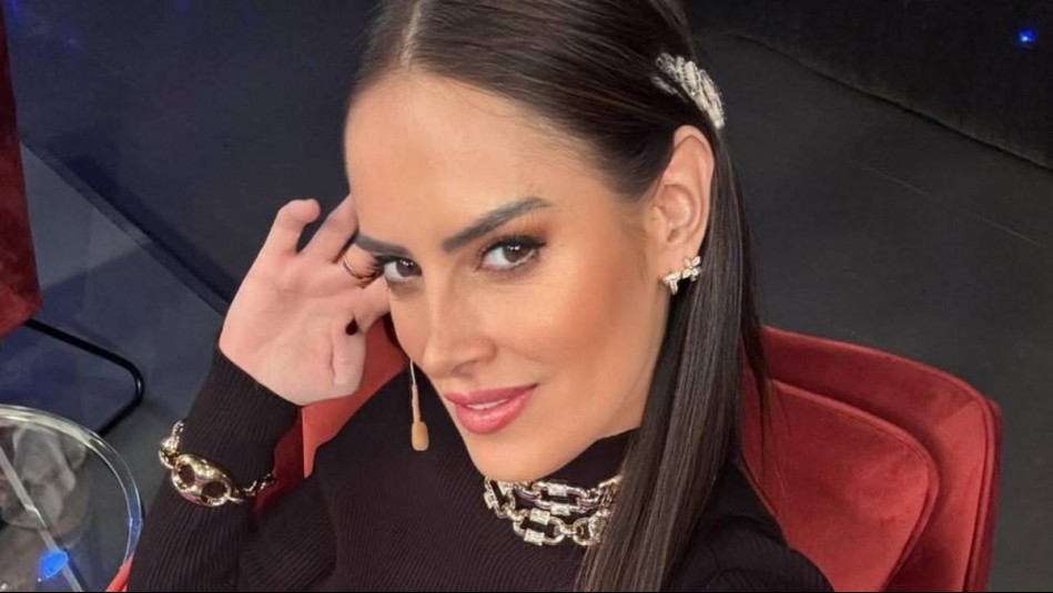 Adriana Barrientos impone tendencia: Así combina una falda Gucci de mil dólares con botas extra largas