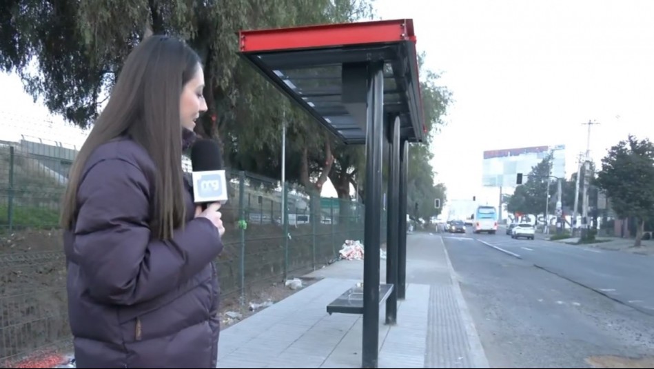 'Es la ingeniería chilena': Paradero de micro fue instalado al revés en Renca