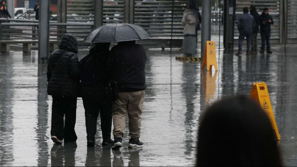 Familia de sistemas frontales abarcará a gran parte de Chile: ¿Cuándo comienzan las lluvias?