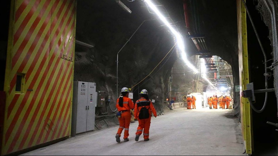En la precordillera de Los Andes: Así es la mina El Teniente que se derrumbó y dejó a 5 mineros atrapados