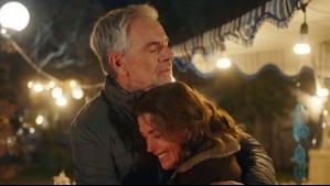 El sentido desahogo de Karla con Carlos sobre su esposo en Aguas de Oro