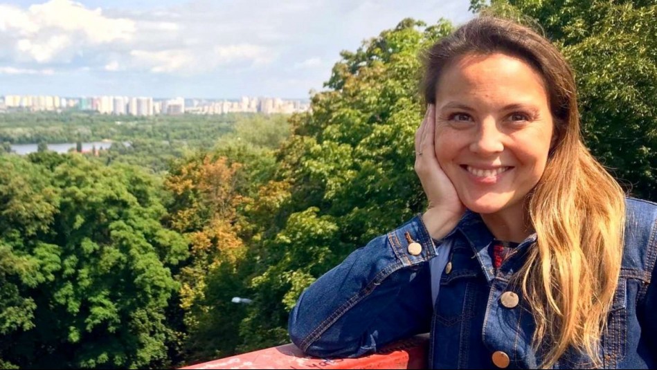 Reconocida periodista debió ser operada de urgencia por complejo problema médico: 'Lloro de rabia y dolor'