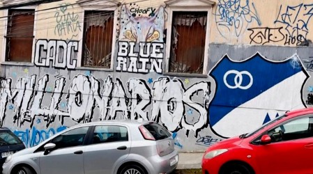 Barra brava de equipo colombiano lideraba red narco en Valparaíso: Se hacían pasar por comerciantes ambulantes