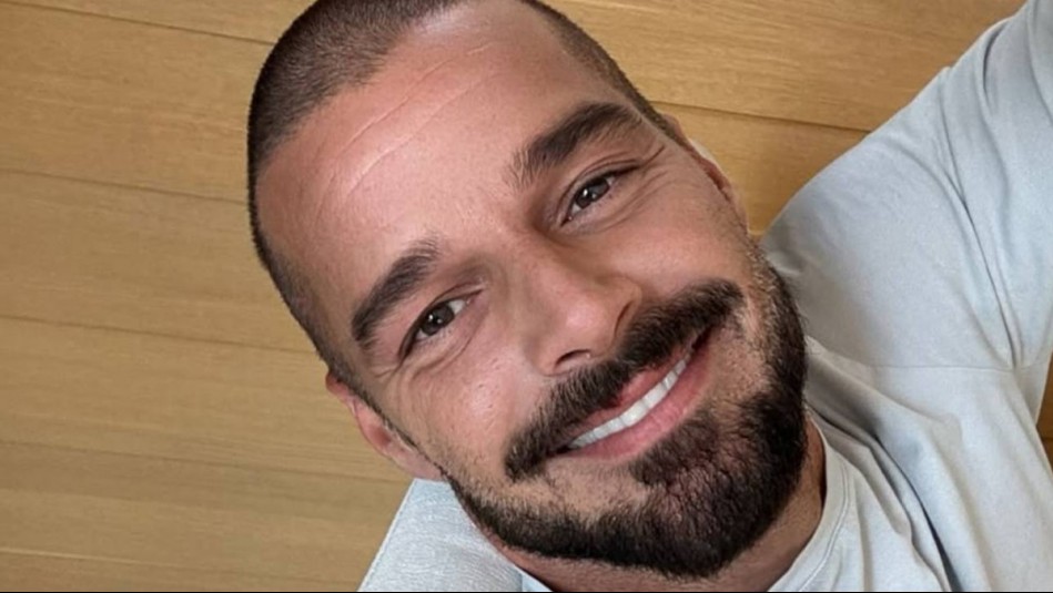 La inédita foto de Ricky Martin con fiebre que revoluciona a sus fans: 'Hasta enfermo es perfecto'