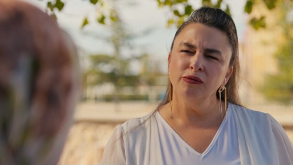 Corazón Negro - Capítulo 27: Hikmet conoce el pasado oculto de Melek y Nuh