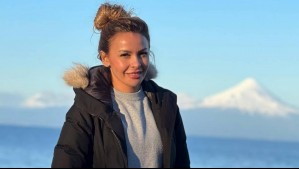 "Huele a Fiestas Patrias": Carla Pardo luce una minifalda y un jersey rojo recordando la celebración nacional