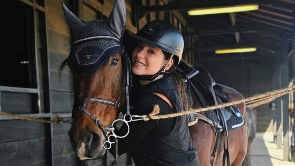 Llena de tierra y con humor: Kel Calderón revela que sufrió 'la caída más estúpida' hasta ahora