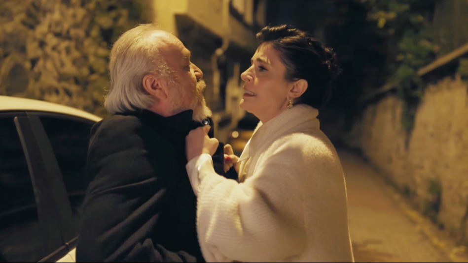 Leyla - Capítulo 30 (Parte 1): Los estragos de un ambicioso periodista