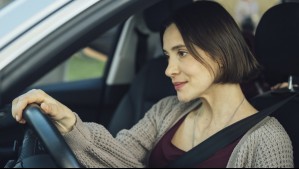 Descubre a su pareja siendo infiel: Así es Javiera, el personaje de Daniela Ramírez en Reunión de Superados