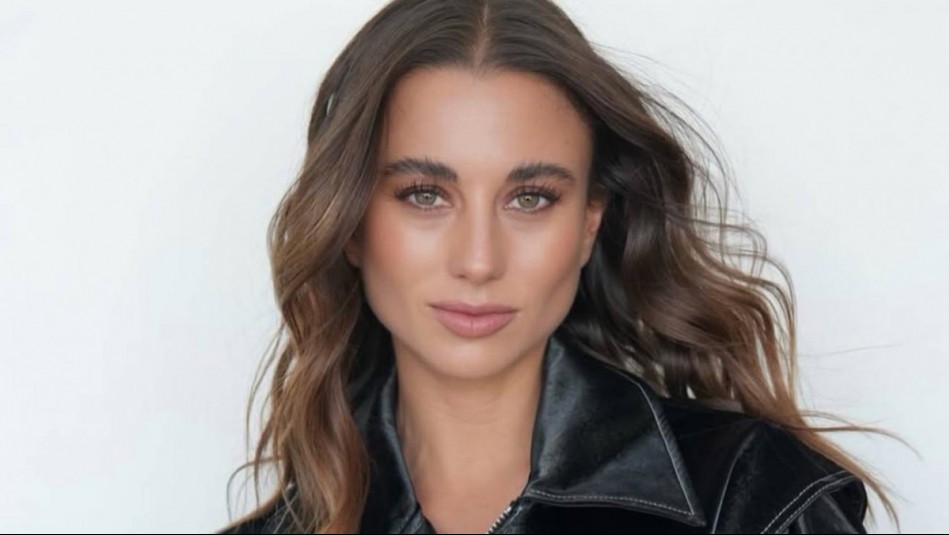 Con 'maravillo look Pocahontas': Tita Ureta adapta a su estilo personal los gorritos a crochet en tendencia