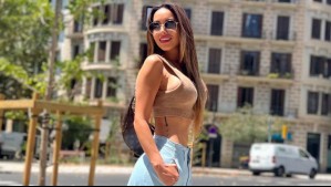 Trench coat ligero y muy chic: Marité Matus pasea por Londres con la prenda favorita de los británicos