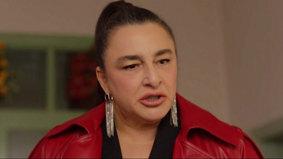 Corazón Negro - Capítulo 42: Hikmet enfrenta a Nihayet por revelar su secreto