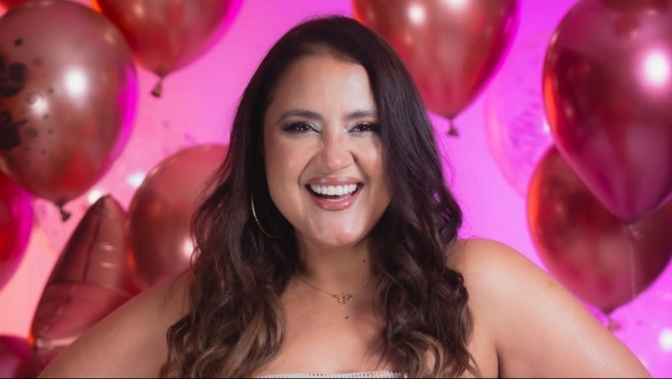 'Deja de vestirte como...': Pamela Leiva responde con humor a quienes cuestionen sus outfits