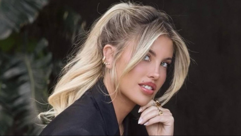 El look de fantasía y glamour de Coté López en Barcelona: Elige lentejuelas para una noche de disco