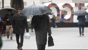 Las Fiestas Patrias tendrán agüita: Anuncian lluvias para este sábado en Santiago