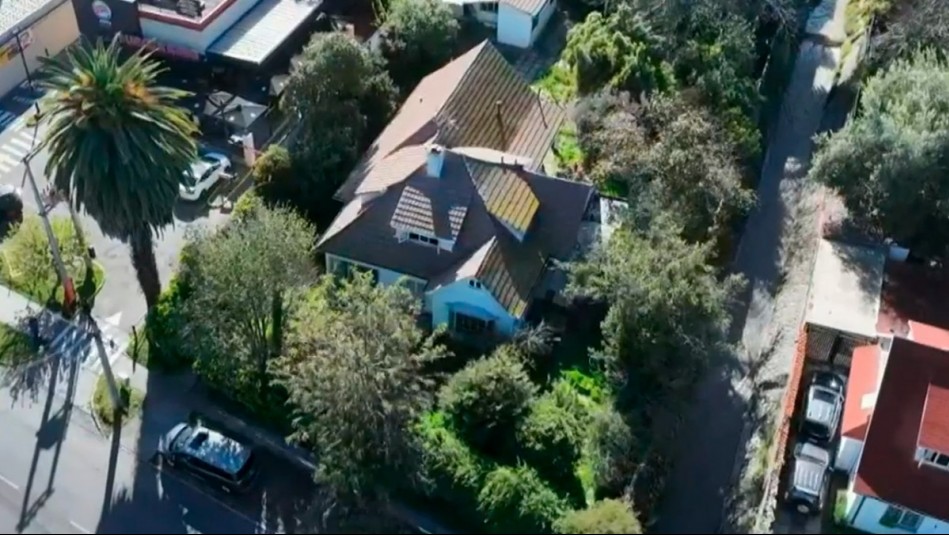 ¿Quiénes son y dónde están los dueños de casona tomada en La Reina?