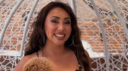 Naya Fácil revela particulares situaciones que vivió en las micros de Seúl y en el metro de Kioto