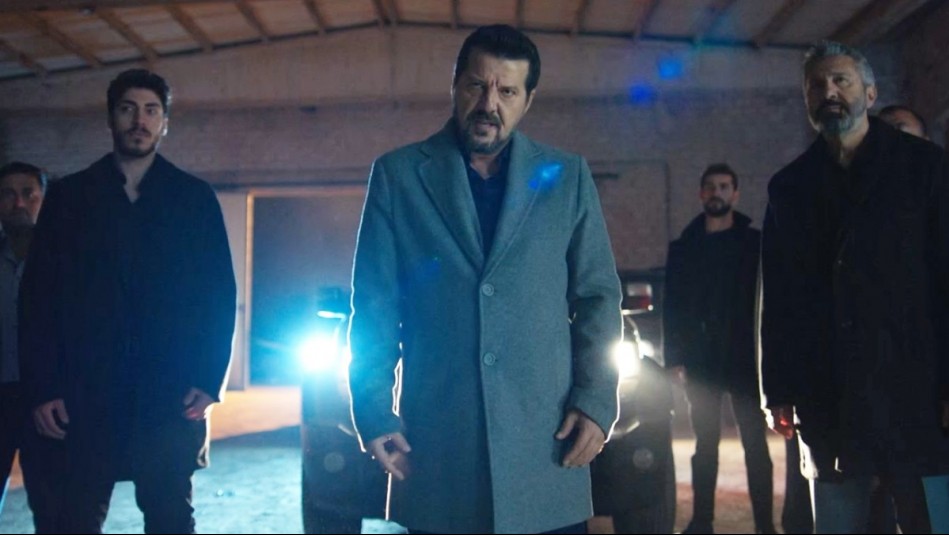 Corazón Negro - Capítulo 47: Tahsin revela su verdadera identidad ante Samet y Cihan