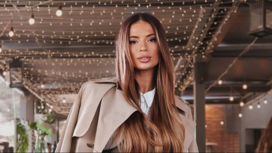 Con ayuda de extensiones: Julia Fernandes se transforma y luce radiante con una melena de rulos