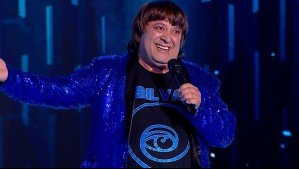 ¡No convenció! 'La metralleta del humor' hizo reír, pero no fue suficiente