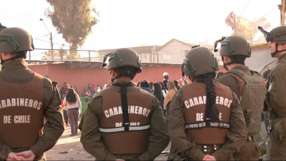 Masivo operativo por desalojo de toma Dignidad: Más de 190 familias deben abandonar campamento