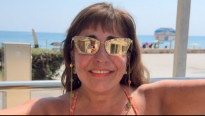 Acompañada de famosos y con el vestido de la Gala de Viña: Así fue el glamoroso cumpleaños 60 de Helhue Sukni