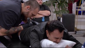 ¡Lo hizo! El atrevido lugar que Luis Sandoval eligió para su primer tatuaje en El Internado