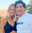 Iván Zamorano reacciona con amor a las emotivas palabras de Blu Dumay en El Internado, donde relató cómo el exfutbolista se volvió su padre.