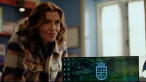 Aguas de Oro - Capítulo 42: Karla salda sus deudas